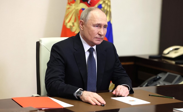 Путин: в проявлениях терроризма и экстремизма «торчат уши» западных спецслужб