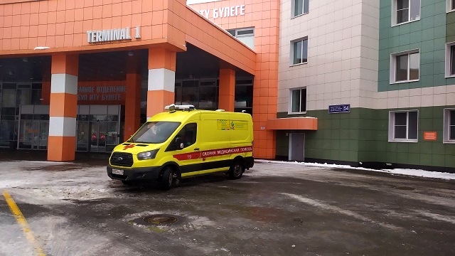 В Казани отравившуюся угарным газом семью с ребенком госпитализировали в больницу