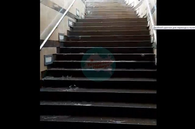 «Слезы Сююмбике»: в Казани на станции метро «Кремлевская» образовался водопад