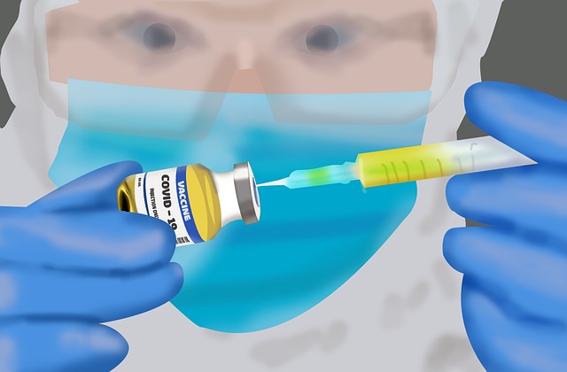Пункт вакцинации в ТЦ «Мега» в Казани объявил о закрытии
