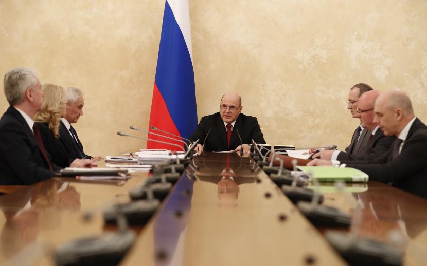 В Кремле решили перенести на июнь голосование по поправкам в Конституцию 
