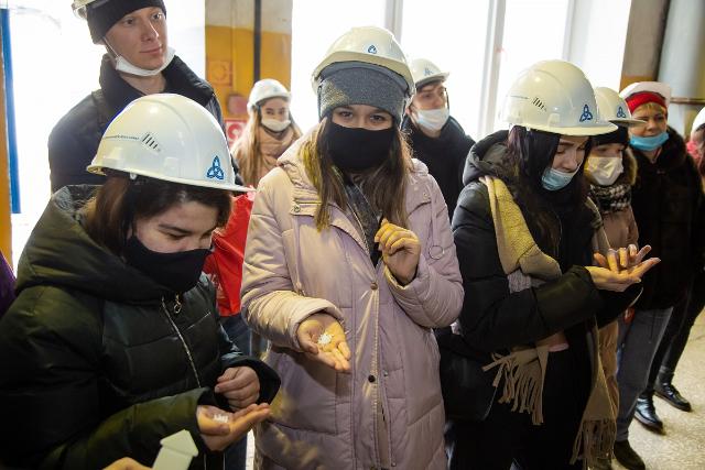 ПАО «Нижнекамскнефтехим» посетила экологическая организация «Будет чисто»