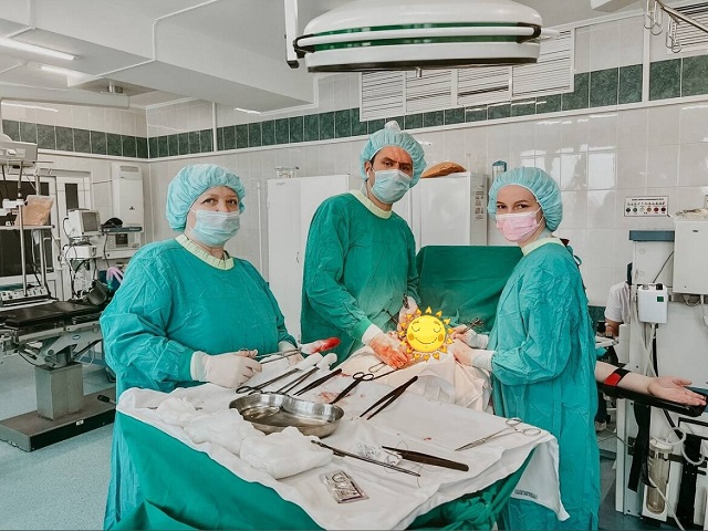 В Казани врачи РКБ помогли 54-летней женщине родить первенца
