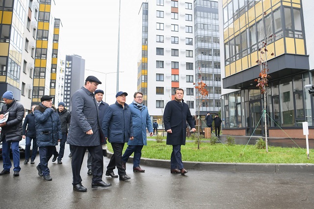 Минниханов осмотрел новый ЖК «Сандугач» в казанском микрорайоне «Салават Купере»