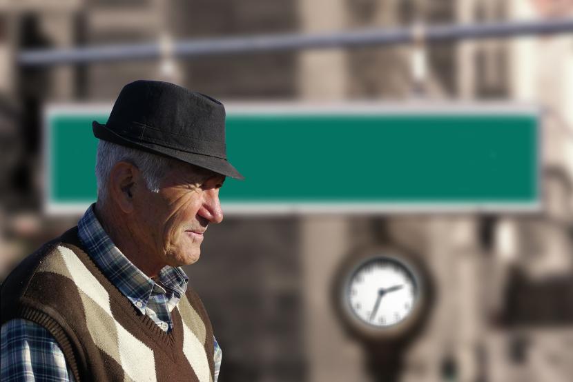 Время идет быстрее у пожилых из-за «старения» нейронных связей