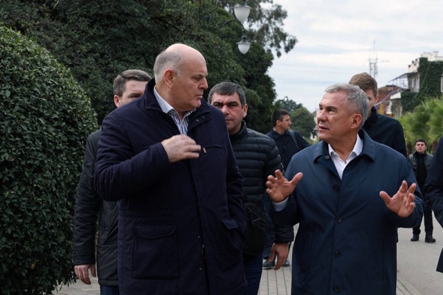 Минниханов обсудил с лидером Абхазии расширение сотрудничества в области туризма