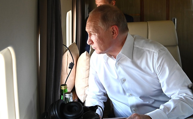 Владимир Путин прибыл с рабочим визитом в Амурскую область