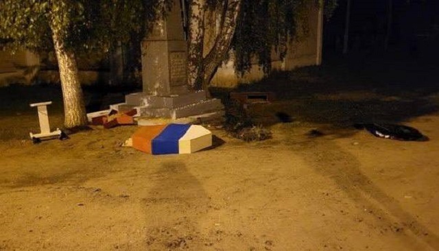 В Татарстане задержали вандала, осквернившего памятник в Раифе