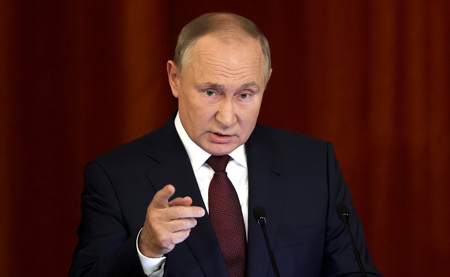 Путин пока не планирует международных контактов для обсуждения ситуации с нефтью