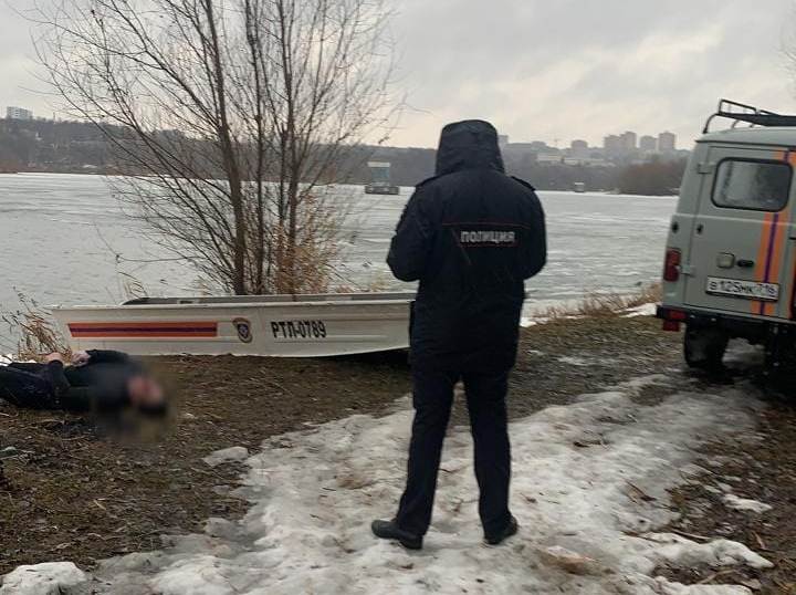 В Казани провалившись под лед озера Кабан погиб рыбак