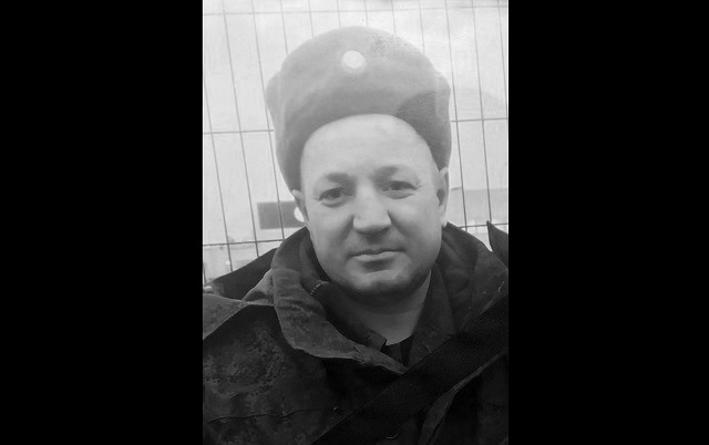 В Татарстане простились с погибшим в СВО 41-летним Сергеем Кармаенковым