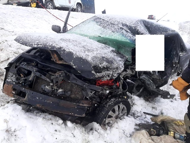Водитель внедорожника спровоцировал смертельное ДТП на трассе в Татарстане