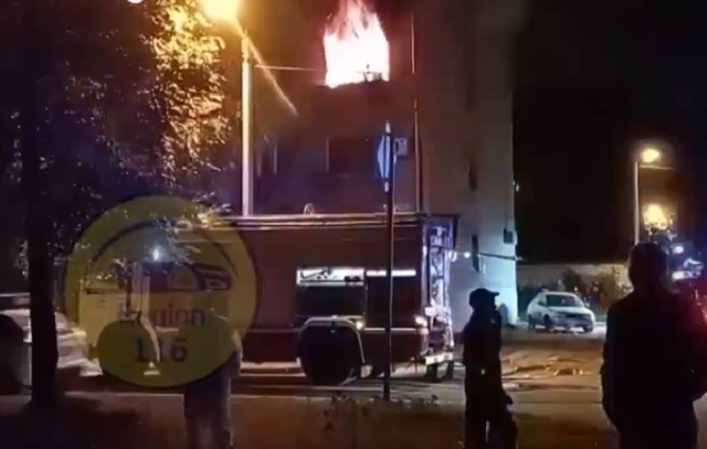 В Казани вспыхнула пятиэтажка на улице Октябрьская, идет срочная эвакуация – видео