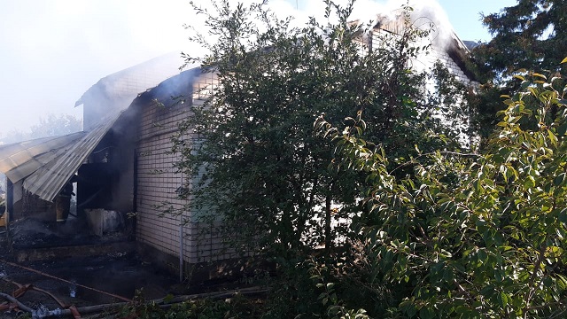 Отец и сын заживо сгорели на пожаре в частном доме в Татарстане