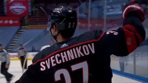 Воспитанник «Ак Барса» Андрей Свечников оформил хет-трик в НХЛ