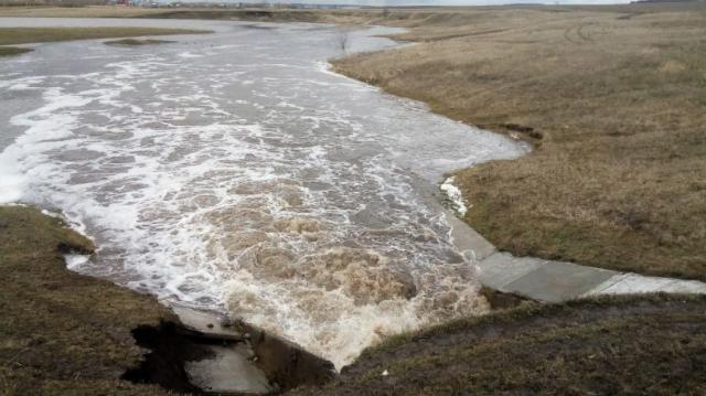 На Каме около Нижнекамска падает уровень воды