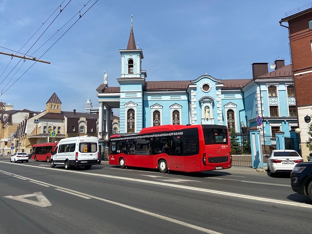 В Родительскую субботу в Казани организуют спецрейсы автобусов до кладбищ
