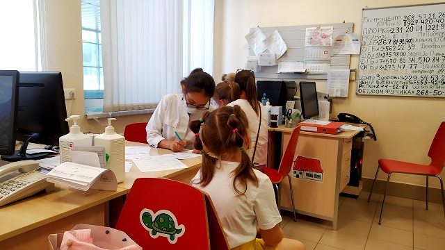 В Татарстане число суточных заражений коронавирусом снизилось до 208