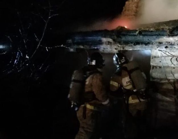 Два человека погибли в ночном пожаре в Нурлатском районе РТ