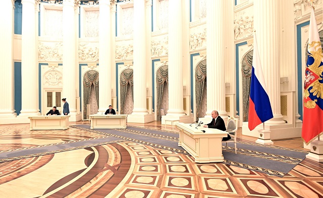 Глава ЛНР Пасечник выразил Путину благодарность за признание республик Донбасса