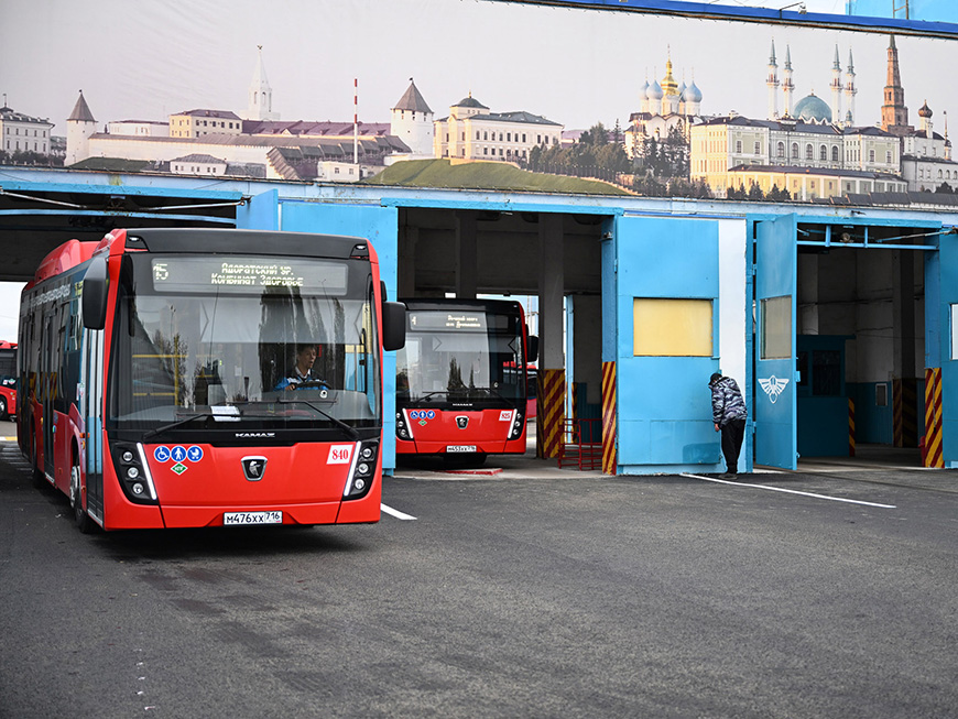 БРИКС саммиты алдыннан Казанда 100 яңа автобус йөри башлады