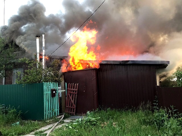 В загоревшемся частном доме в Татарстане погиб мужчина