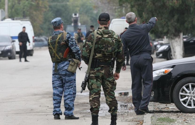 В разборке между бойцами СОБРа и ОМОНа Чечни погибли два человека