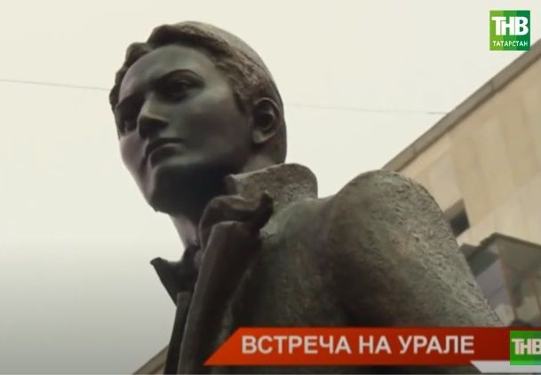 Рустам Минниханов открыл в Челябинске памятник Тукаю и наградил ветерана – видео