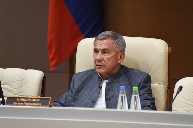 Рустам Минниханов провел совещание с руководителями малых нефтяных компаний