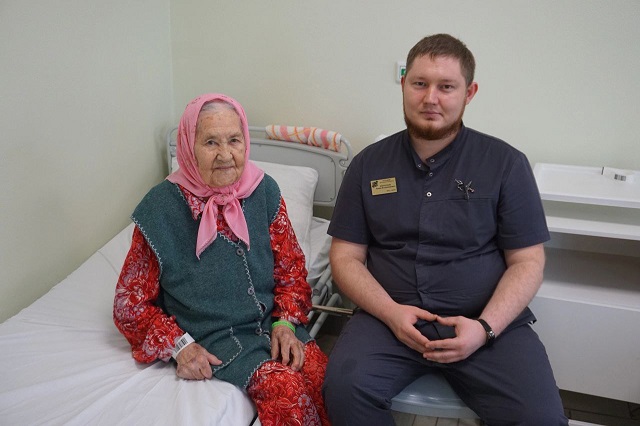 Перенесшая операцию 100-летняя жительница Татарстана поделилась секретом долголетия