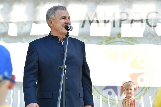 Минниханов: Татарстан всегда будет поддерживать и развивать детские программы отдыха