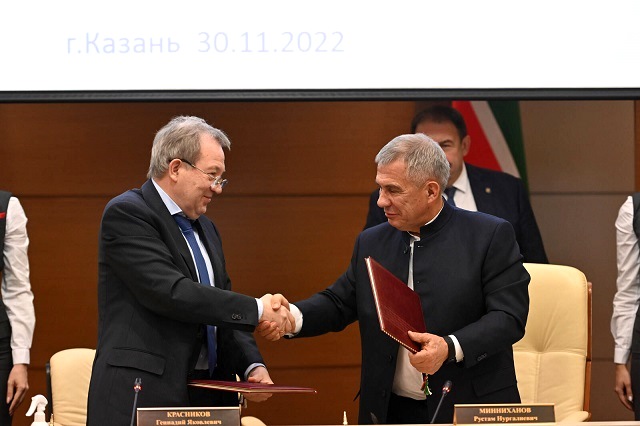 Минниханов подписал соглашение о сотрудничестве между Татарстаном и РАН