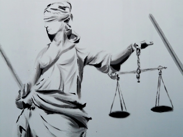 Незаконно создавший юридическое лицо житель Набережных Челнов предстанет перед судом