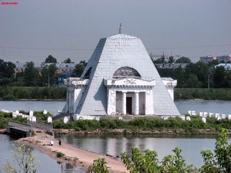 Храм памятник спаса нерукотворного казань