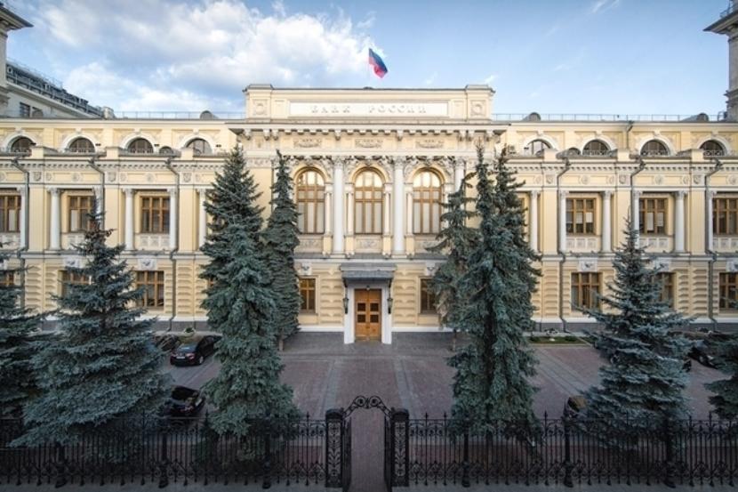 Из-за обвала рубля Центробанк потерял за неделю более 5 процентов валютных резервов