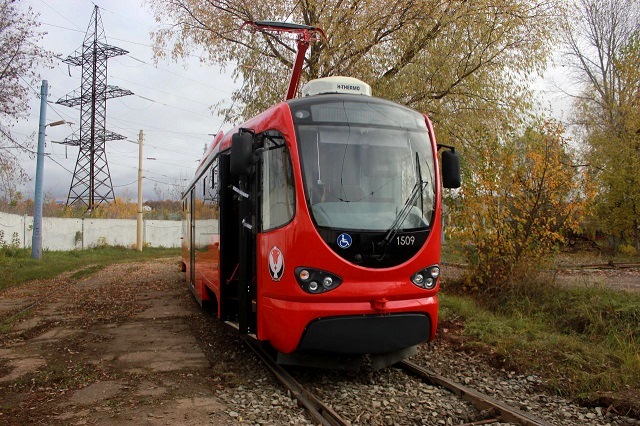 В Казани начали тестировать низкопольный трамвай из Ижевска