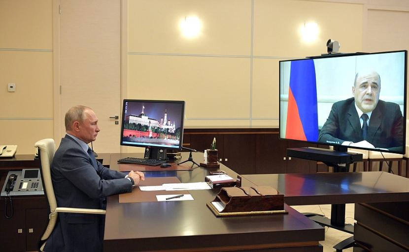 Путин: Решения о поддержке экономики без Мишустина приниматься не будут