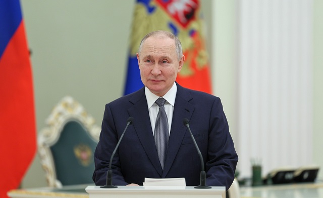 Владимир Путин постановил учредить медаль «За храбрость»