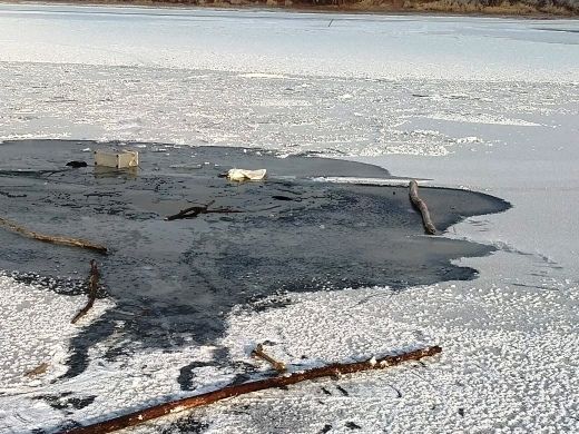 В Татарстане очевидец спас провалившегося под лед мужчину