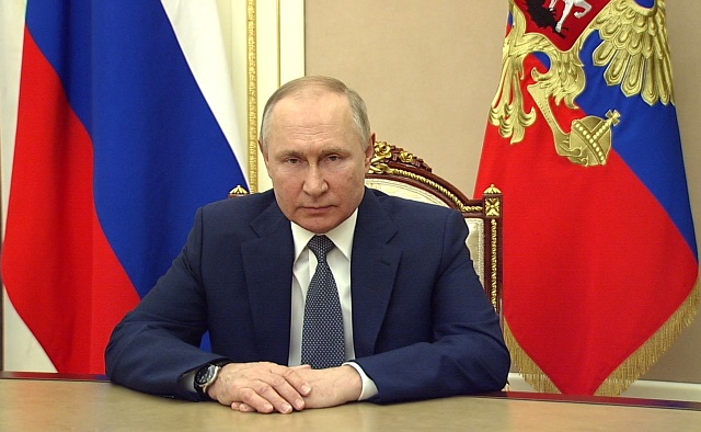 Владимир Путин назвал западное сообщество «империей лжи» 