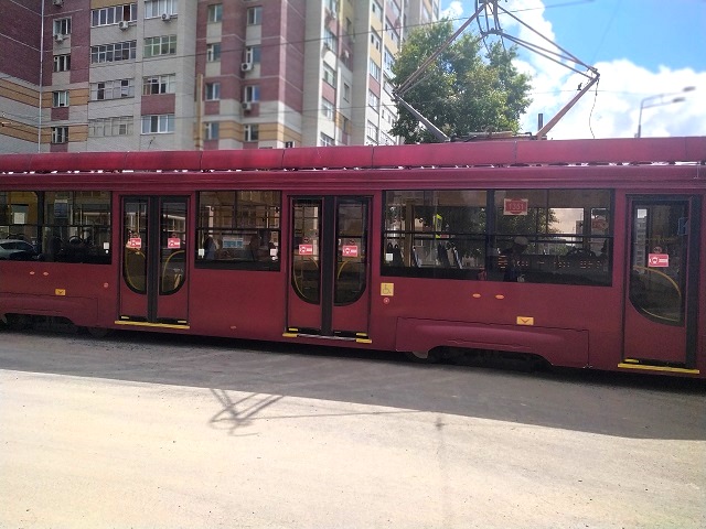 «Метроэлектротранс» в Казани обвинил перепады температуры в сходе трамвая с рельсов