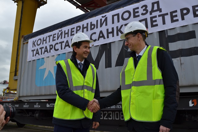 Начал курсировать первый контейнерный поезд из Татарстана в Санкт-Петербург