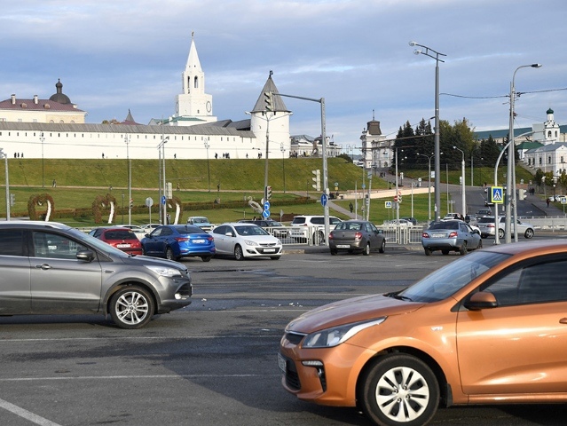 В Казани ввели ограничения на движение и парковку у Центрального стадиона