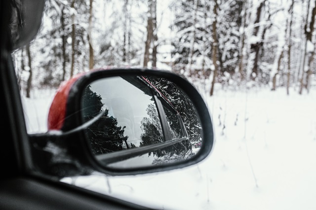 Автомобилистам Татарстана напомнили, как действовать при снежной буре