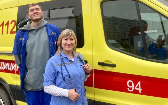 В Казани врачи ССМП спасли пенсионера с остановившимся сердцем