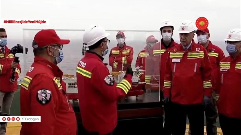 Эрдоган заявил, что Турция нашла новые запасы газа в Черном море