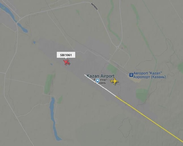 Подававший сигнал тревоги самолет из Москвы благополучно приземлился в Казани