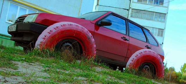 Имеющим QR-коды жителям Казани предложили сдать в переработку изношенные шины