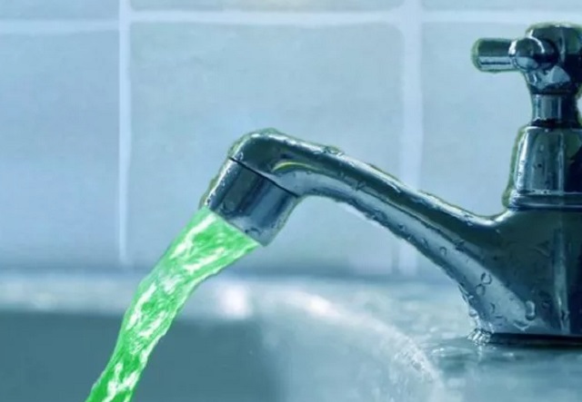 22 ноября вода в кранах домов Казани может окраситься в зеленый цвет