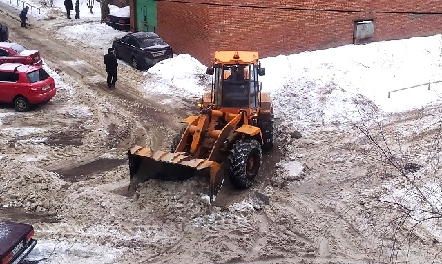 Новый мэр Нижнекамска остался недоволен работой коммунальщиков по уборке снега